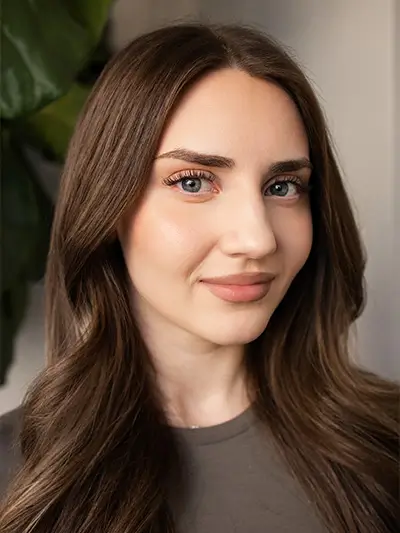 Brow tint and shape
